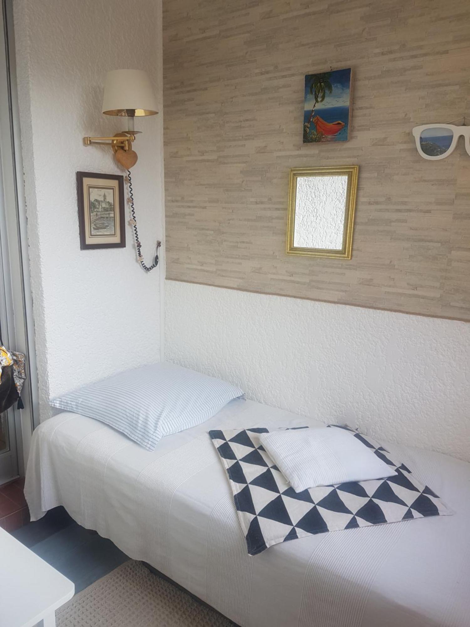 Appartement Plein Soleil à Sanary-sur-Mer Extérieur photo